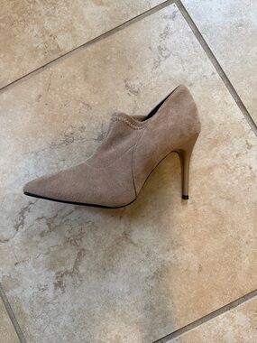 Pointed-Toe Taupe Suede Stiletto Bootie